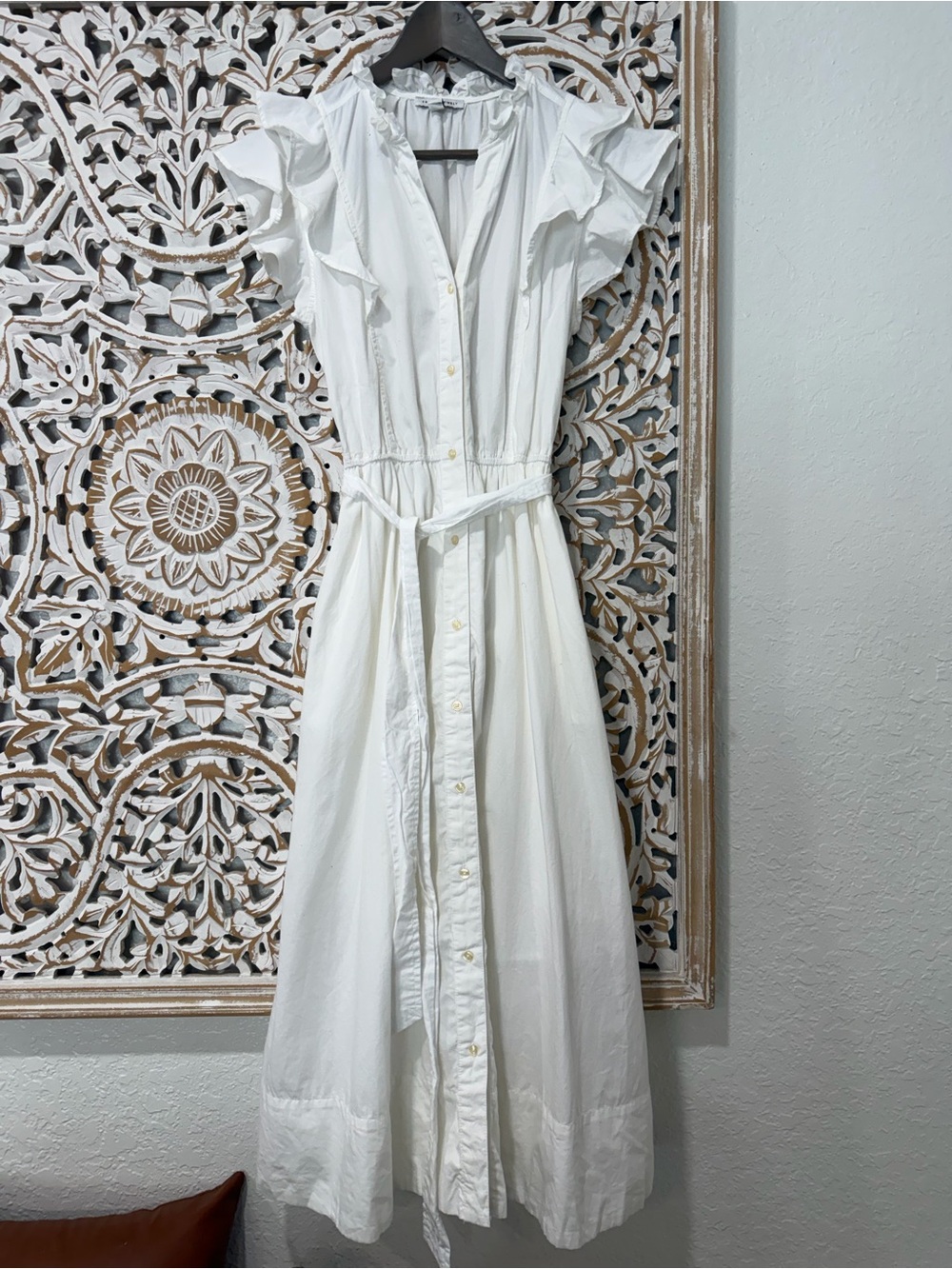 Free Assembly White Ruffled Button-Front Dress with pockets - Picture 2 of 3